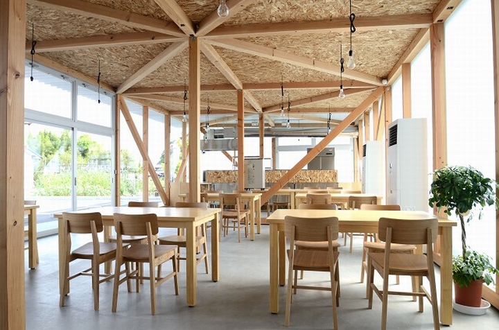 Cafeteria in Ushimado餐厅的空间设计